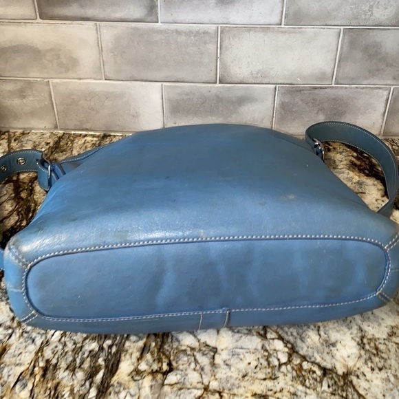 Coach Duffle Gallery Convertible Crossbody - Picture 8 of 12
